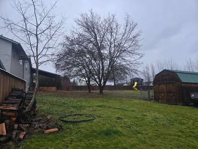 Building Photo - Stunning 5-Bedroom Home on Nearly 1 Acre – Fully Fenced w/ Treehouse | Indian Meadows | Coeur d’A...