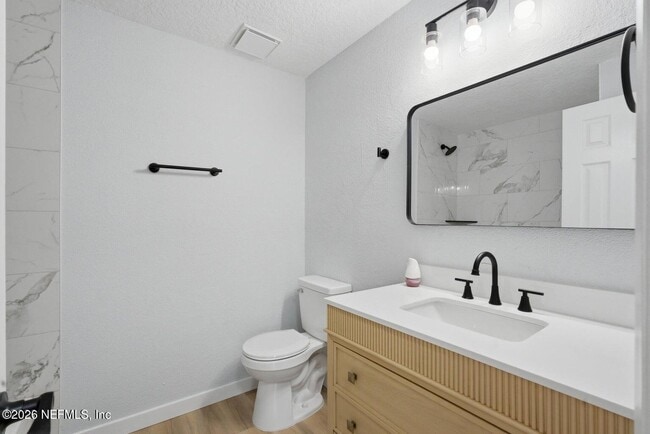 Building Photo - 3608 Fortuna Dr