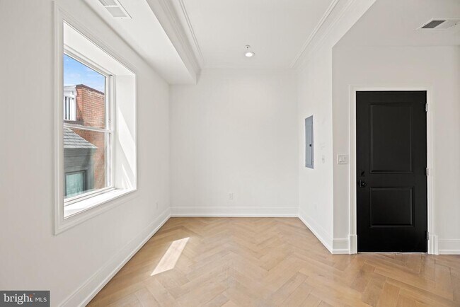 Primary Photo - 1709 21st St NW