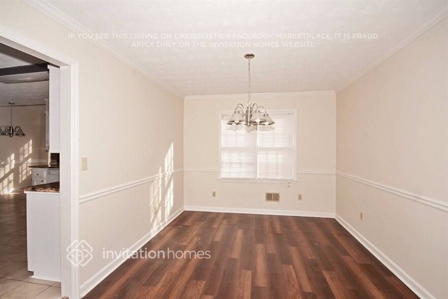 Building Photo - 1480 Meadow Oak Dr
