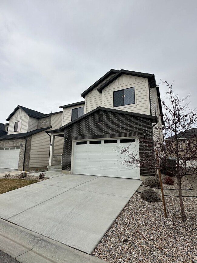 Building Photo - GORGEOUS Bountiful Home!!!