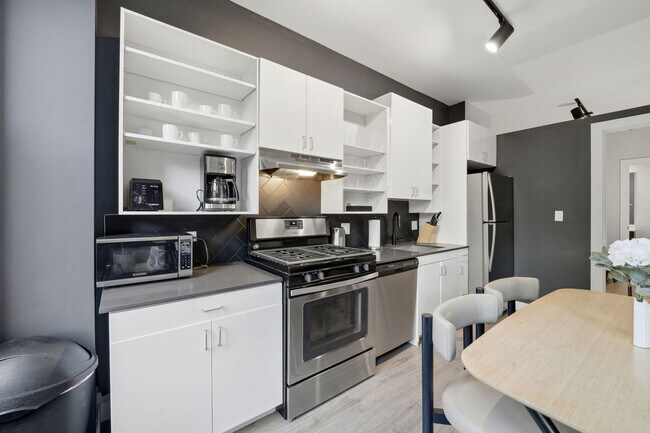 Building Photo - 417 S Dearborn St