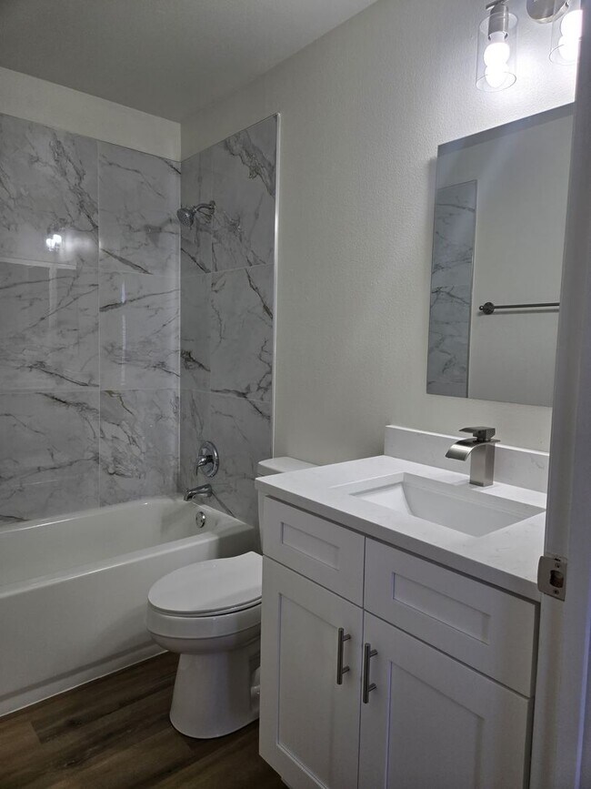 Building Photo - Single Family Home - Orlando