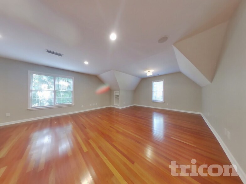 Building Photo - 5483 Brookstone Dr NW