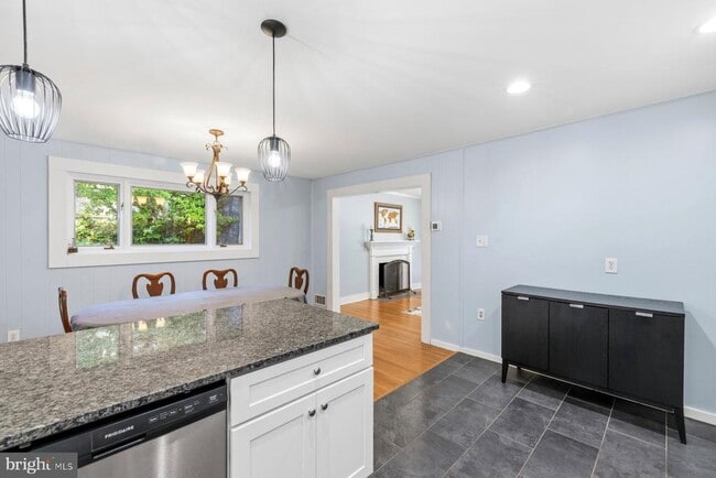Building Photo - 3604 Husted Dr