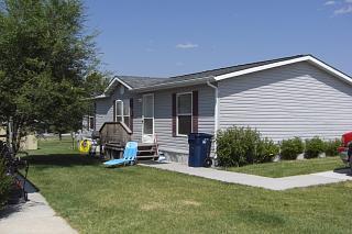 Primary Photo - Centrally Located 3 BD 2 BA Modular Home