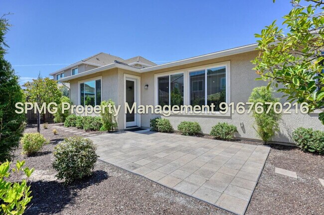 Building Photo - Modern Rocklin Home for Rent — 3 Bed, 2.5 Bath, 2,300 Sq Ft in Desirable Preserve Community