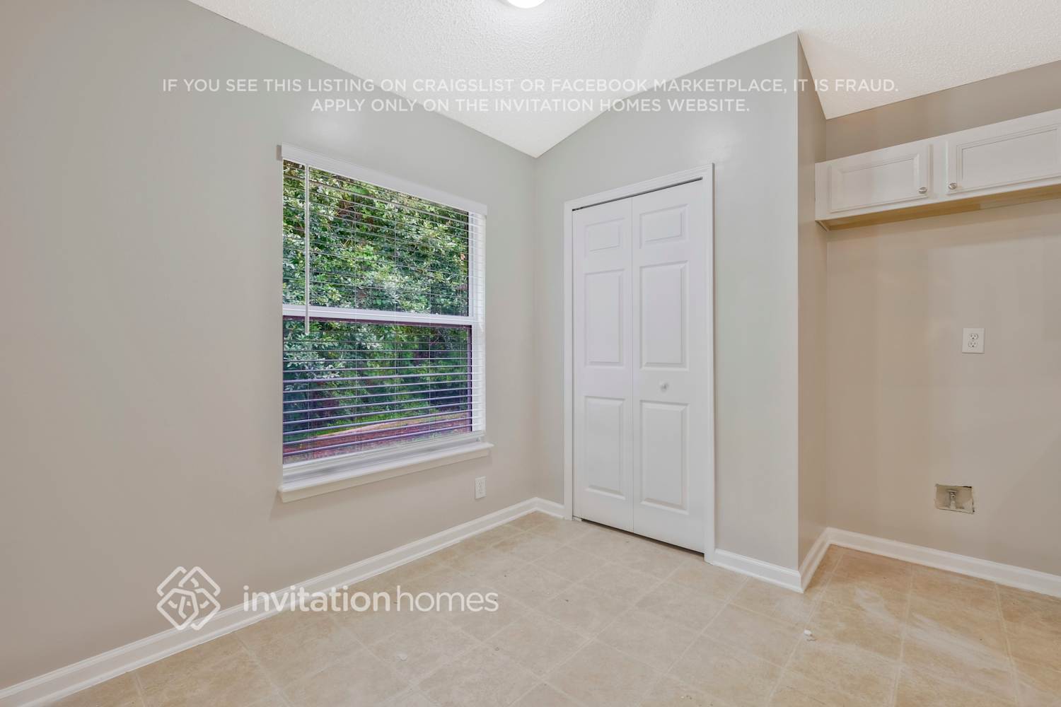 Building Photo - 921 Mineral Creek Dr