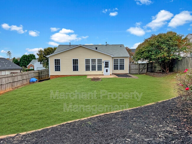 Building Photo - 104 Coxton Mill Ct