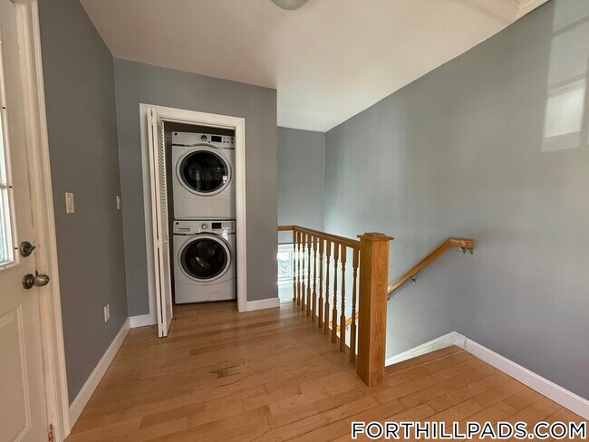 Building Photo - 31-33 Thornton St.