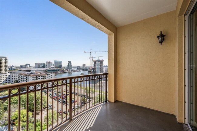 Building Photo - 345 Bayshore Blvd