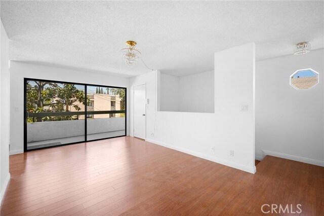 Building Photo - 1142 Stanley Ave