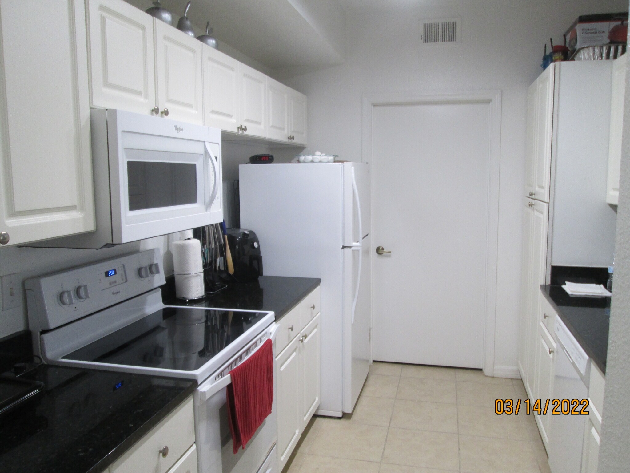 Building Photo - 5554 Metrowest Blvd