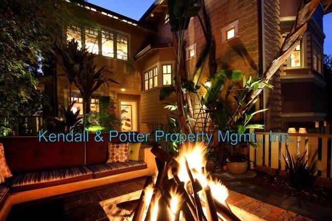 Building Photo - 508 Escalona Dr