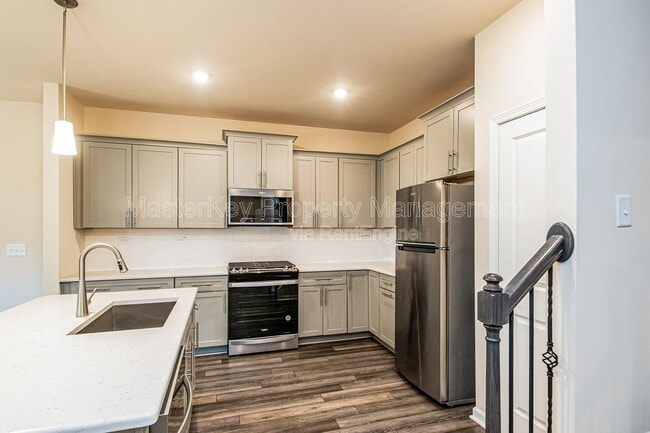 Building Photo - 1241 Citadel Ave