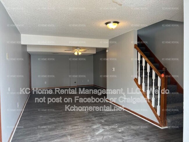 Building Photo - 8002 NW 79th Pl