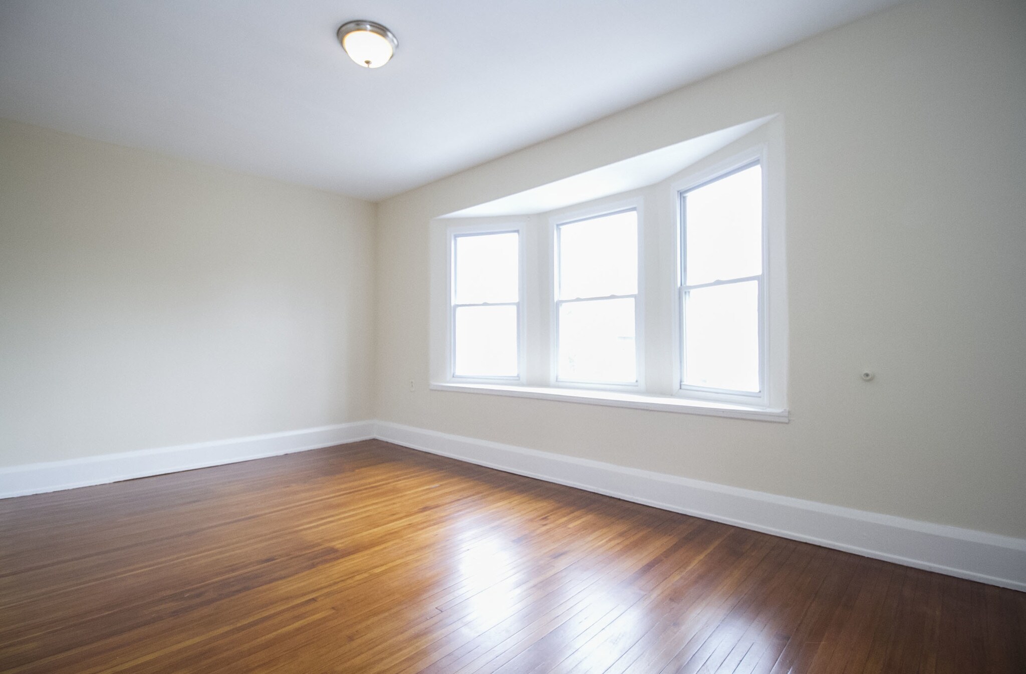 Building Photo - 2122 Airport Hwy