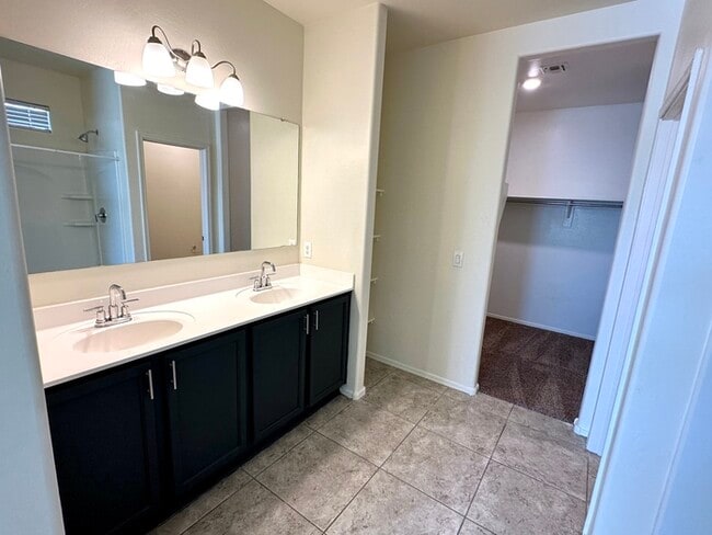 Building Photo - 2421 E San Borja Trail