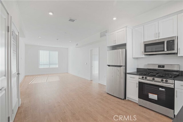 Building Photo - 8750 Sepulveda Blvd