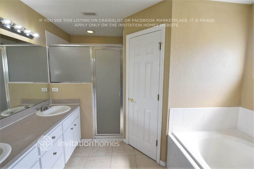 Building Photo - 6884 Bordeaux Blvd