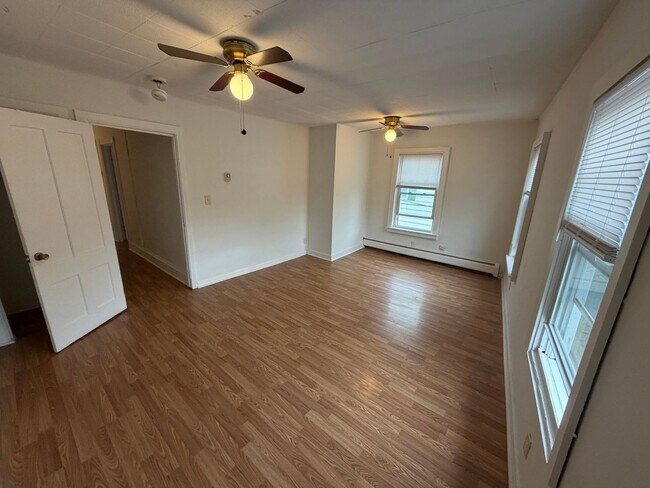 Building Photo - 58-60 Intervale Avenue