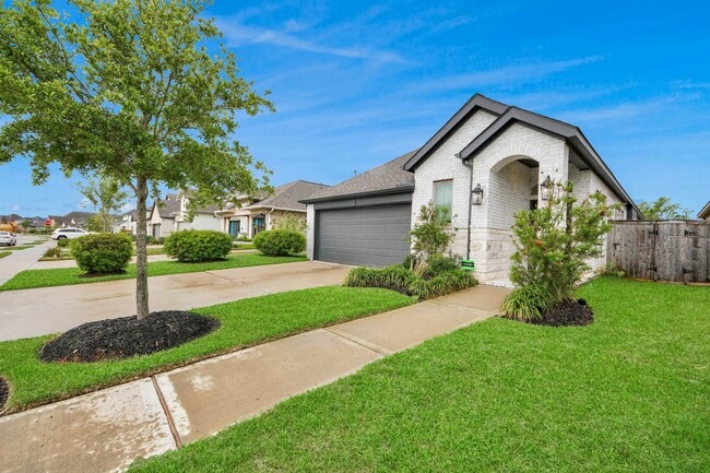 Building Photo - 4219 Colony Ln