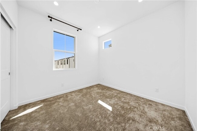 Building Photo - 119 Jessup Wy