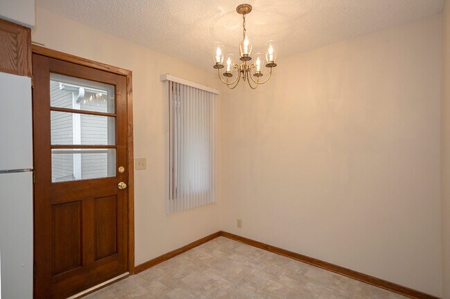 Building Photo - 2228 S. 9th-B