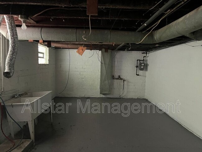 Building Photo - 8201 Denison Ave