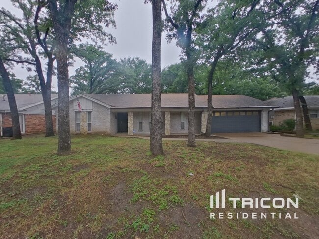 Primary Photo - 506 Canyon Ridge Dr