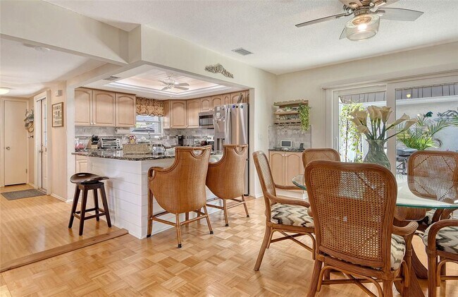 Building Photo - 2308 Waterbluff Pl