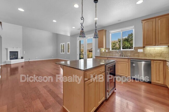 Building Photo - 2125 Peaceful Valley Dr