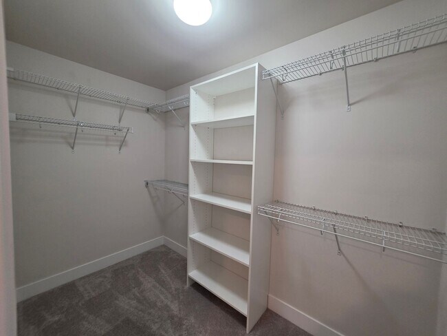 Building Photo - 1631 182nd Pl SW