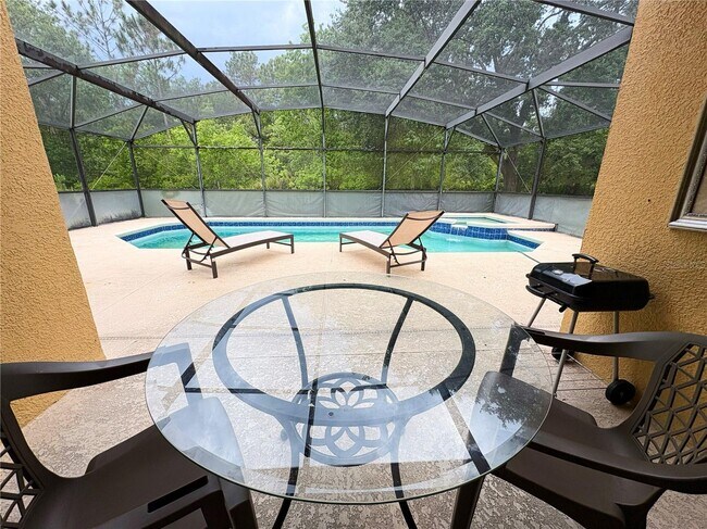 Building Photo - 893 Sandy Ridge Dr