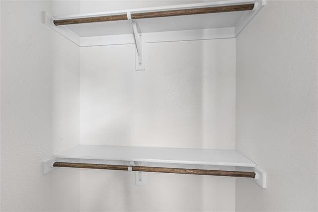 Building Photo - 214 Garden Grove Dr