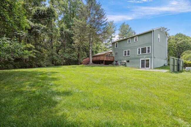 Building Photo - 11403 Bronzedale Dr