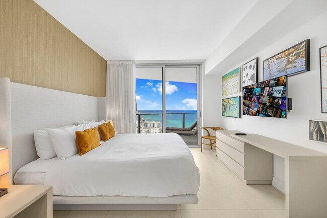 Building Photo - 4111 S Ocean Dr