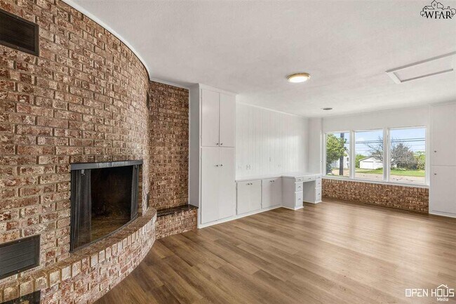Building Photo - 4428 Sisk Rd