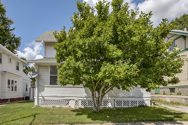 Building Photo - 4156 Cuming St