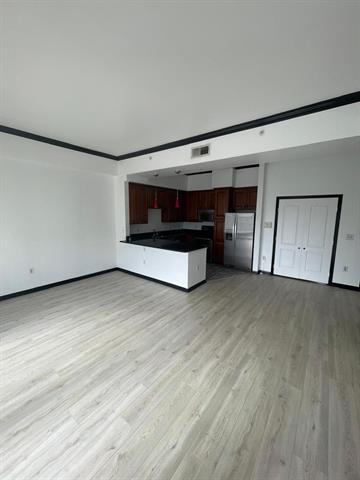 Building Photo - 3225 Turtle Creek Blvd