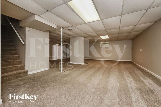 Building Photo - 1344 Hill Dr SW