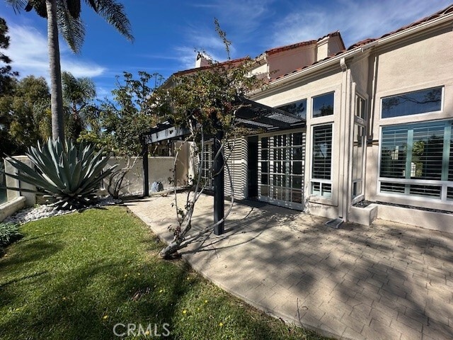 Building Photo - 52 Siena