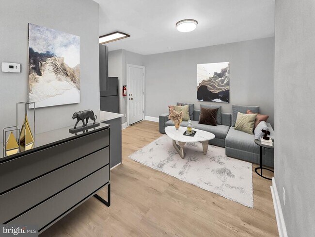 Building Photo - 1101 N 41st St