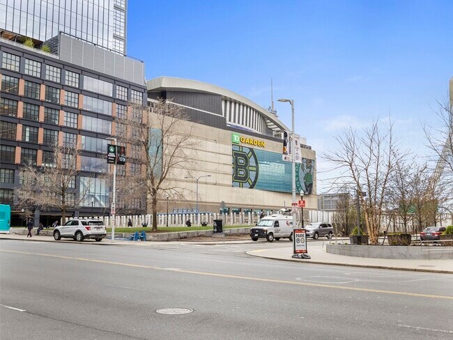 Building Photo - 234 Causeway St