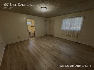 Building Photo - 457 Tall Oaks Ln