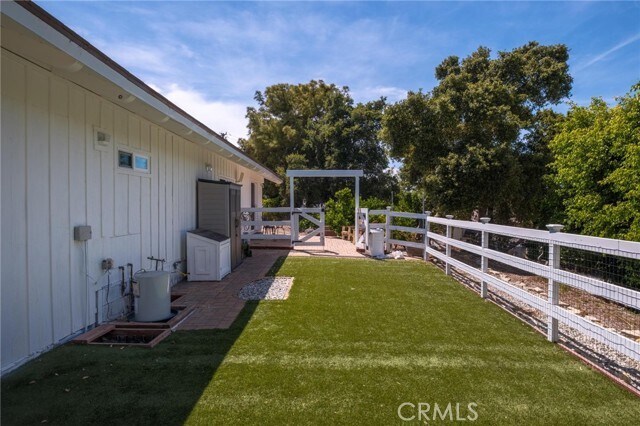 Building Photo - 58 Eastfield Dr