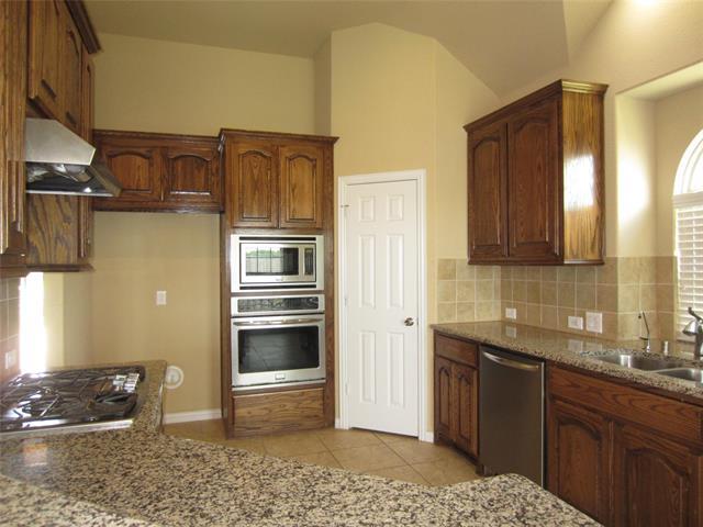 Building Photo - 2515 Appaloosa Ln