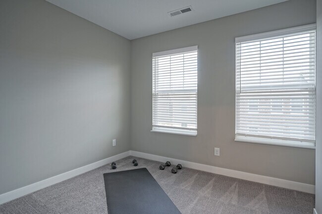 Building Photo - 13775 Boiler Pl