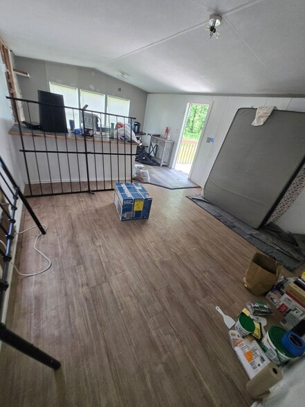 Building Photo - 2800 Co Rd 13A