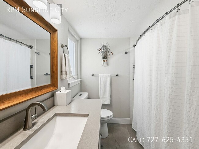 Building Photo - 4970 98th Way N